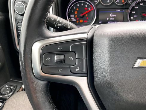 Used 2021 Chevrolet Silverado 1500 LT AWD/4WD image 22