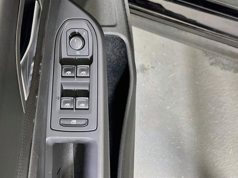Used 2022 Volkswagen GTI SE w/ SE Leather Package FWD image 18