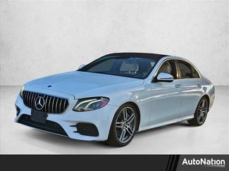 Used 2018 Mercedes-Benz E 300 video 1