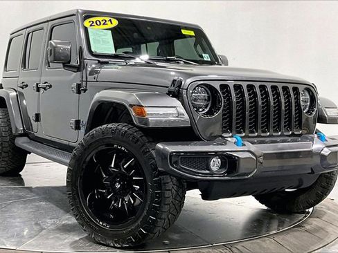 Used 2021 Jeep Wrangler Unlimited Sahara image 10