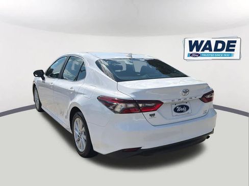 Used 2024 Toyota Camry LE AWD/4WD image 7