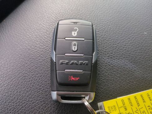 Used 2023 RAM 1500 Big Horn image 28