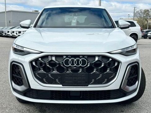 New 2025 Audi Q5 Premium Plus image 2