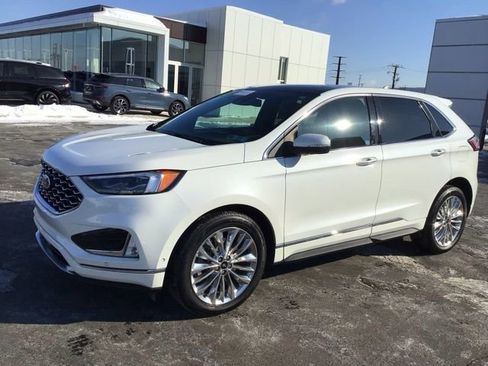 Certified 2022 Ford Edge Titanium w/ Equipment Group 301A image 2