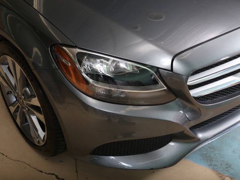 Used 2018 Mercedes-Benz C 300 Sedan image 8