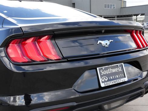 Used 2023 Ford Mustang Coupe image 17