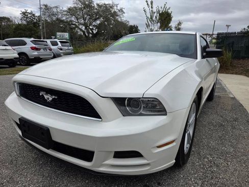 Used 2013 Ford Mustang Coupe image 13