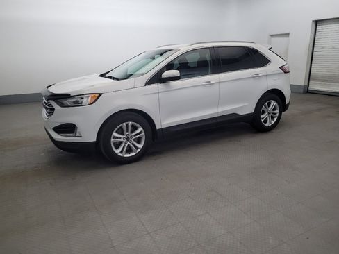 Used 2020 Ford Edge SEL w/ Cold Weather Package AWD/4WD image 2