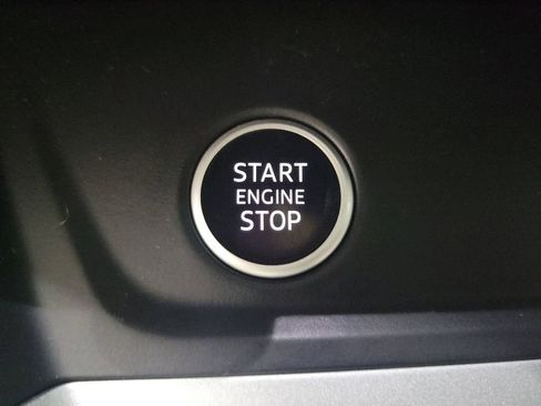 Used 2021 Audi Q3 2.0T Premium w/ Convenience Package image 33