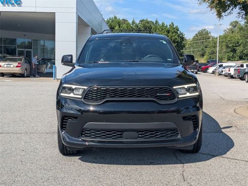 Used 2024 Dodge Durango GT image 3