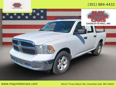 Used 2020 RAM 1500 Tradesman w/ Chrome Appearance Group RWD image 1