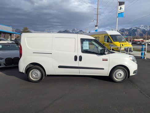 Used 2022 RAM ProMaster City Wagon FWD image 2