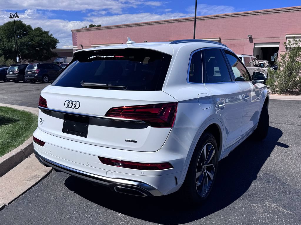 Used 2023 Audi Q5 2.0T Premium w/ Convenience Package AWD/4WD image 7