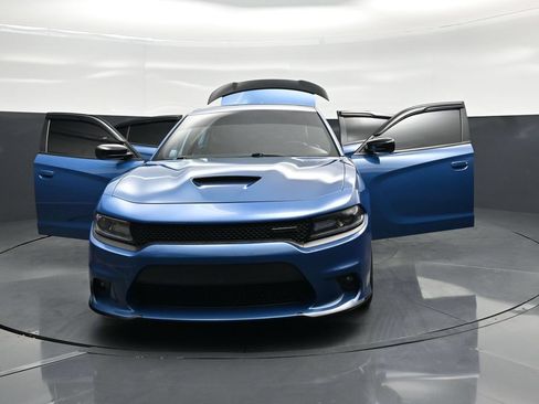 Used 2021 Dodge Charger R/T w/ Plus Group RWD image 33