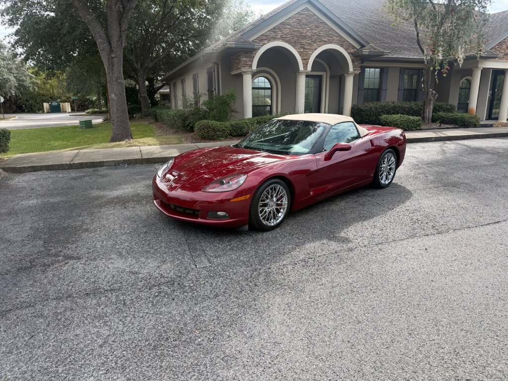 Used 2006 Chevrolet Corvette Convertible w/ Preferred Equipment Group RWD image 15