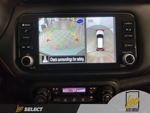 Used 2023 Nissan Kicks SR w/ SR Premium Package FWD image 12