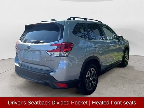 Used 2022 Subaru Forester Premium AWD/4WD image 6
