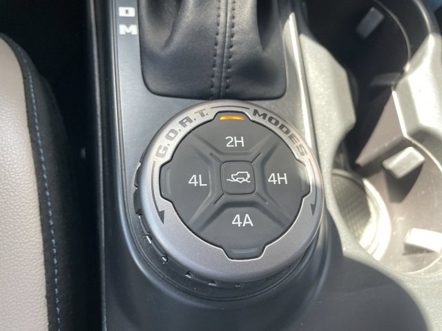 Used 2024 Ford Bronco Wildtrak AWD/4WD image 18
