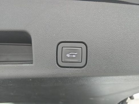 Used 2026 Chevrolet Traverse Z71 w/ Driver Confidence Package AWD/4WD image 14