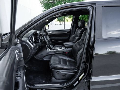Used 2020 Jeep Grand Cherokee SRT AWD/4WD image 4