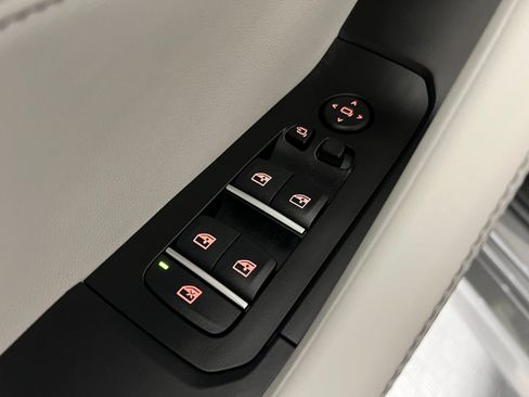 New 2026 BMW X6 M60i w/ Executive Package image 25