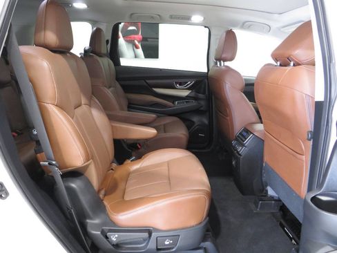 Used 2020 Subaru Ascent Touring w/ Popular Package #2A AWD/4WD image 12