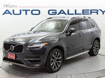 Used 2016 Volvo XC90 T6 Momentum w/ Momentum Plus Package