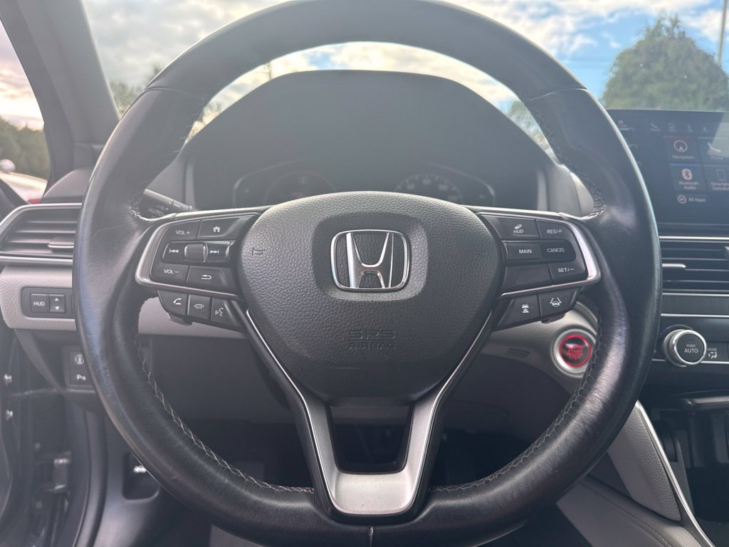 Used 2018 Honda Accord Touring image 7