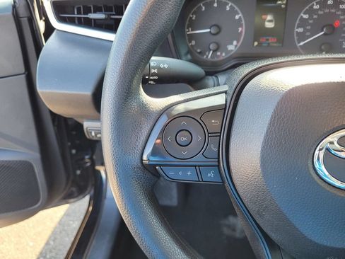 Used 2024 Toyota Corolla LE FWD image 23