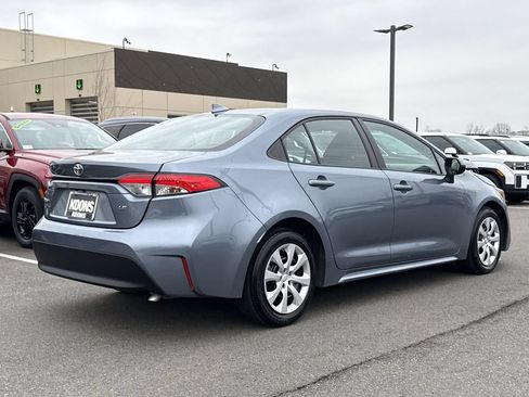 Used 2024 Toyota Corolla LE FWD image 7