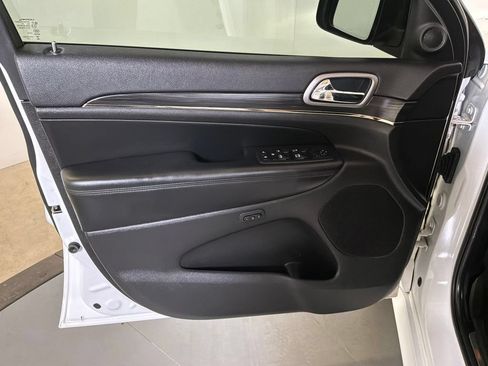 Certified 2020 Jeep Grand Cherokee Limited X AWD/4WD image 9