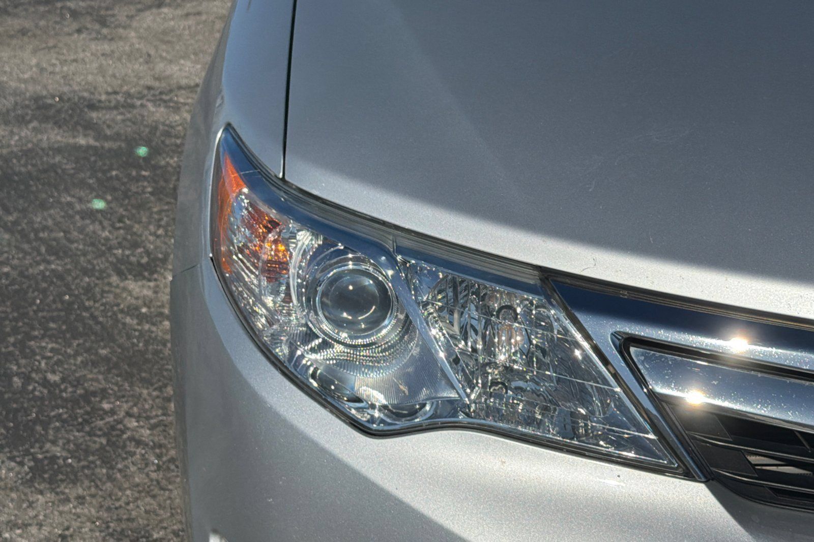 Used 2014 Toyota Camry XLE w/ Convenience Package FWD image 37
