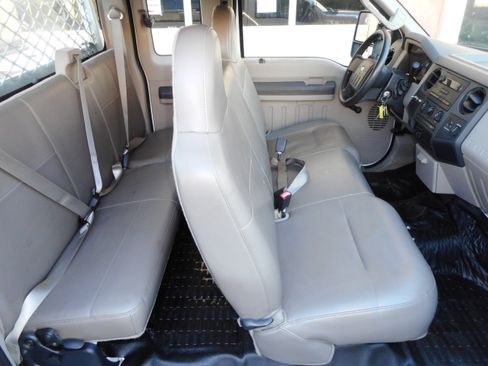 Used 2008 Ford F250 XL image 30
