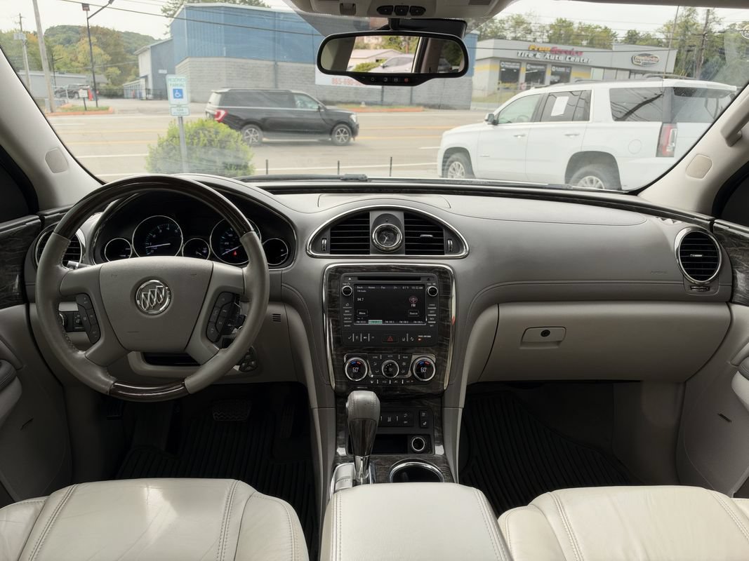 Used 2014 Buick Enclave Premium AWD/4WD image 19