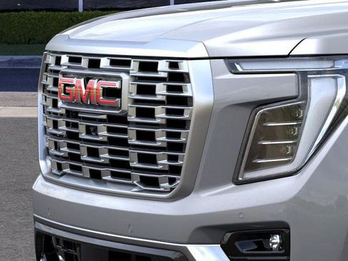 New 2026 GMC Yukon Denali image 13