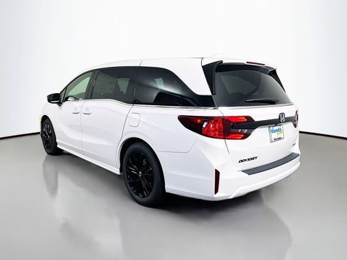 New 2026 Honda Odyssey Sport-L image 5