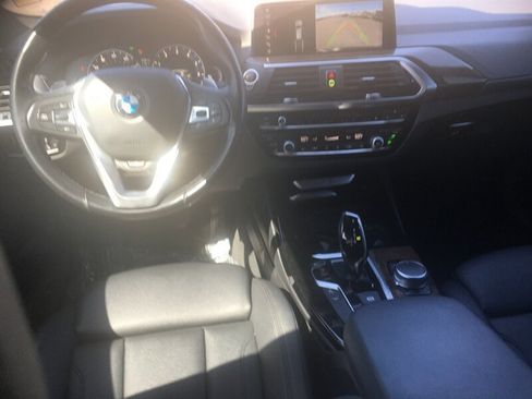 Used 2018 BMW X3 xDrive30i w/ Premium Package AWD/4WD image 3