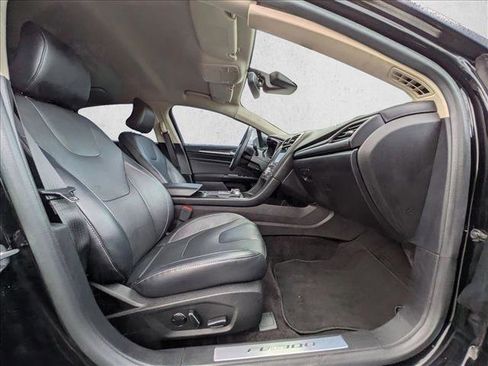 Used 2017 Ford Fusion Energi Titanium image 21