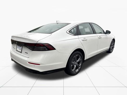 New 2026 Honda Accord EX-L image 8