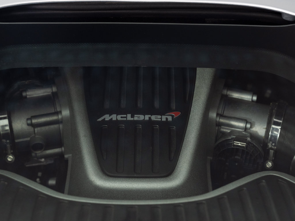 Used 2013 McLaren MP4-12C Spider RWD image 50