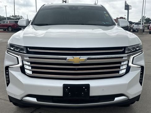 Used 2024 Chevrolet Suburban High Country w/ Max Trailering Package AWD/4WD image 17