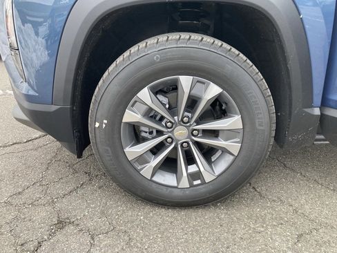 New 2026 Chevrolet Equinox LT image 26