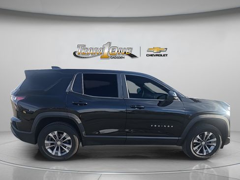 Used 2026 Chevrolet Equinox LT w/ Convenience Package II image 9