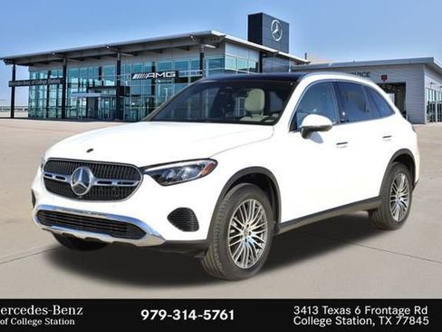 Certified 2025 Mercedes-Benz GLC 300 4MATIC image 6