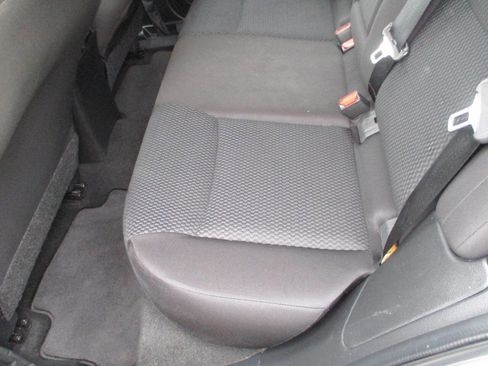 Used 2020 Nissan Rogue Sport S image 6