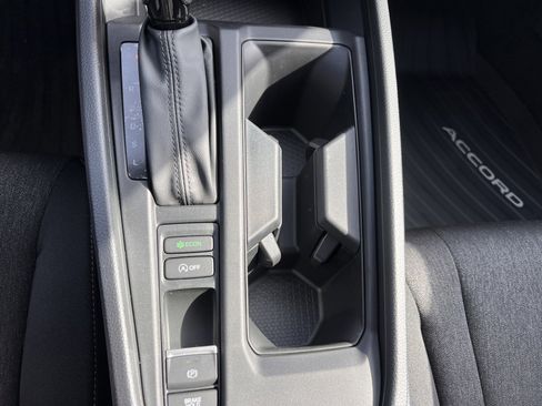 New 2025 Honda Accord SE image 32