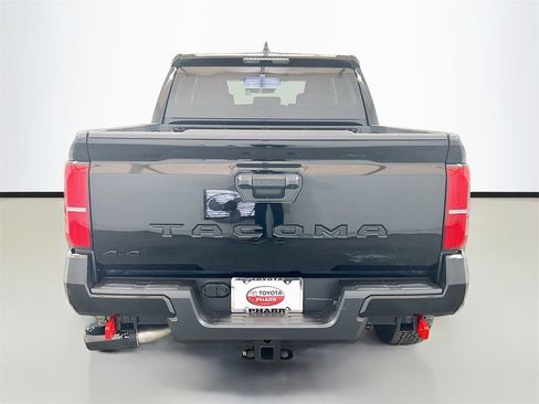 New 2025 Toyota Tacoma TRD Off-Road image 5