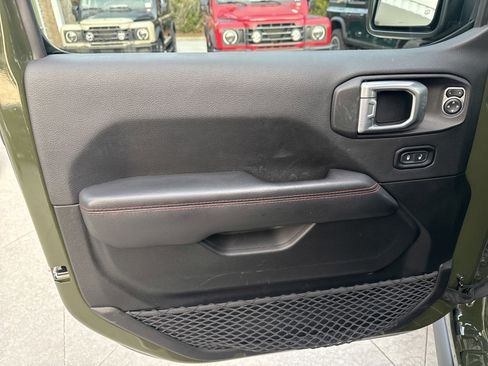 Used 2021 Jeep Wrangler Unlimited Rubicon image 17