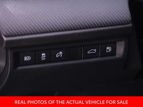 Used 2025 Toyota Camry SE FWD image 15