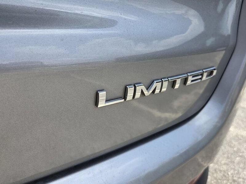 Used 2024 Jeep Compass Limited AWD/4WD image 12
